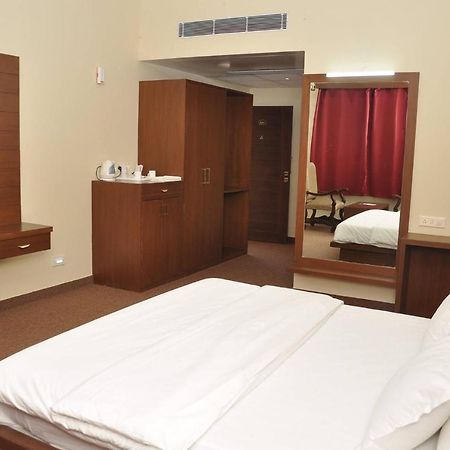Neelkanth'S Bagar Inn Resort Jhunjhunu Dış mekan fotoğraf